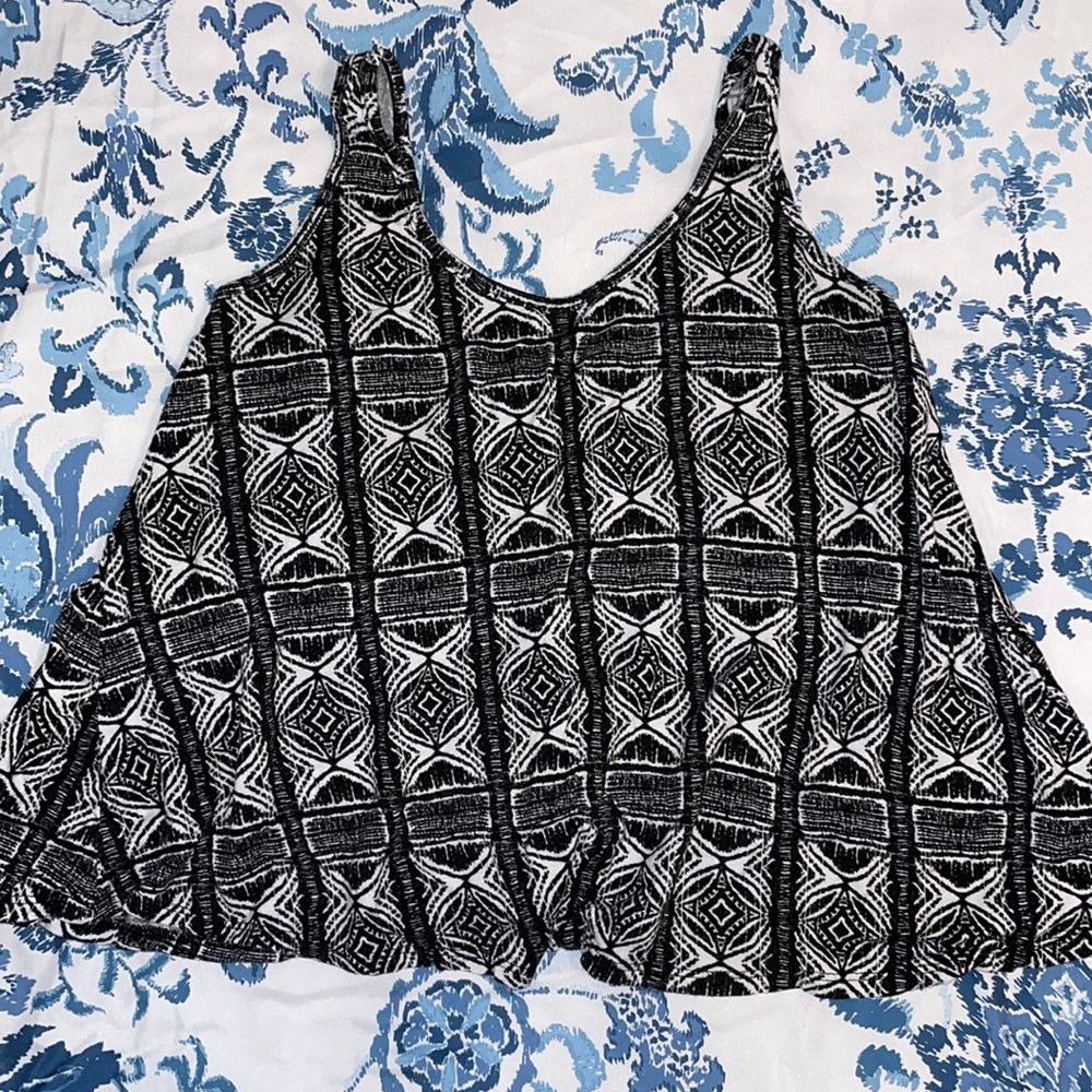 NWOT❗️See You Monday Black/White Tank Top